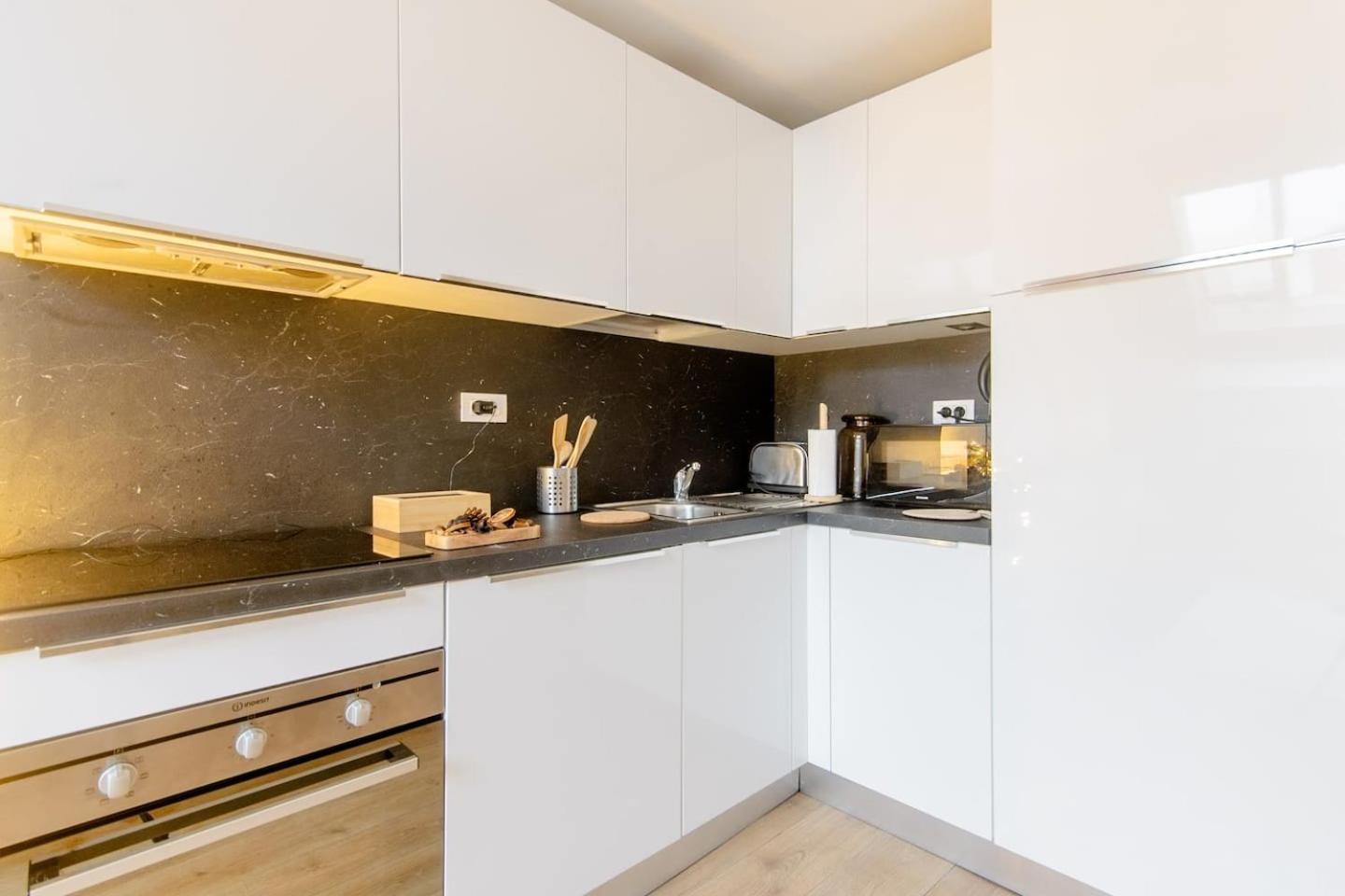 Daire Place Of Grace - 50 Meters From Dancing House *