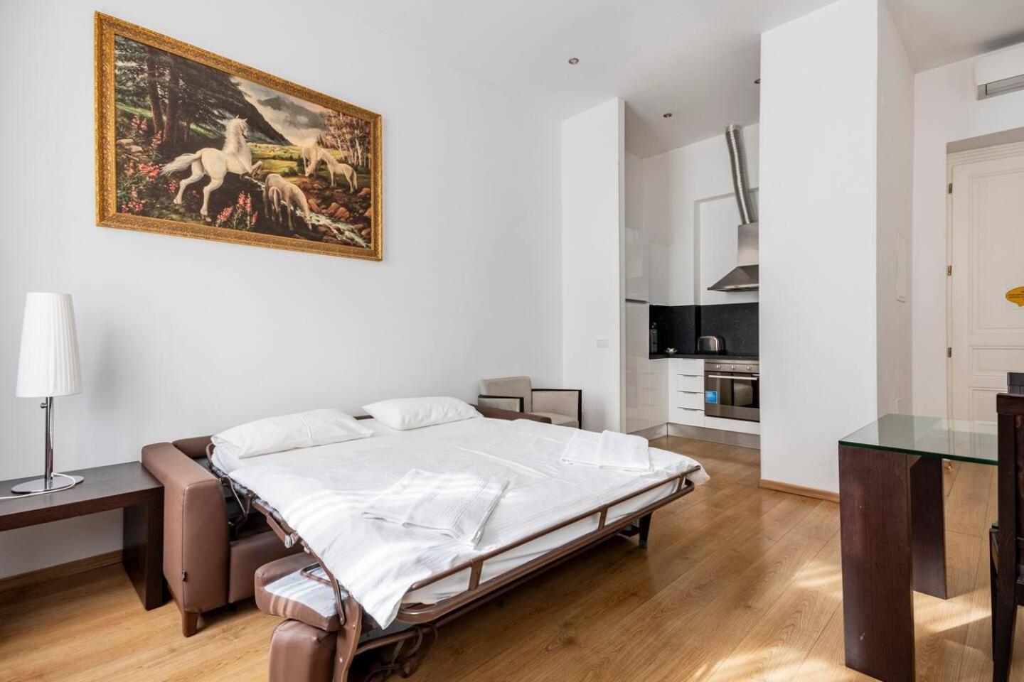 Place Of Grace - 50 Meters From Dancing House Daire Prag